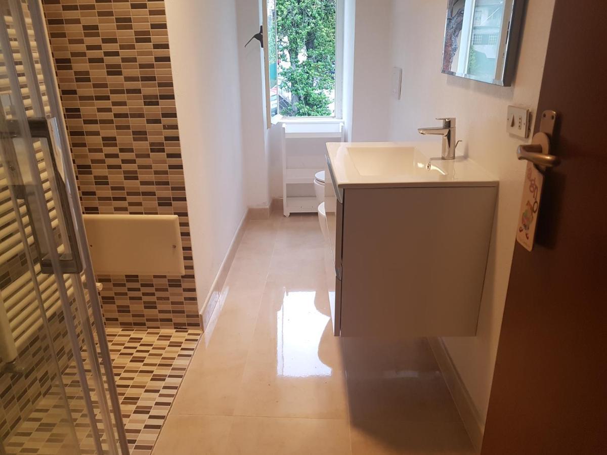 Villa Cardano Maccagno Close To Every Destination Εξωτερικό φωτογραφία